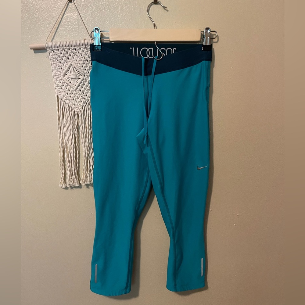 Nike Dri-Fit running capri